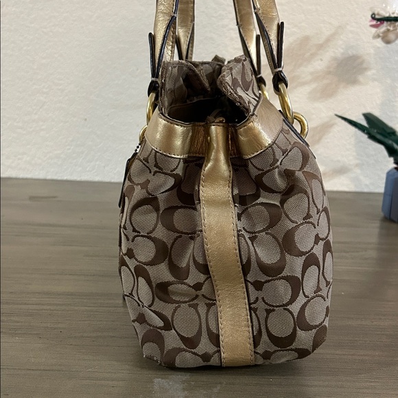 Coach Penelope Signature Large Tote Bag F14692 - Picture 3 of 12